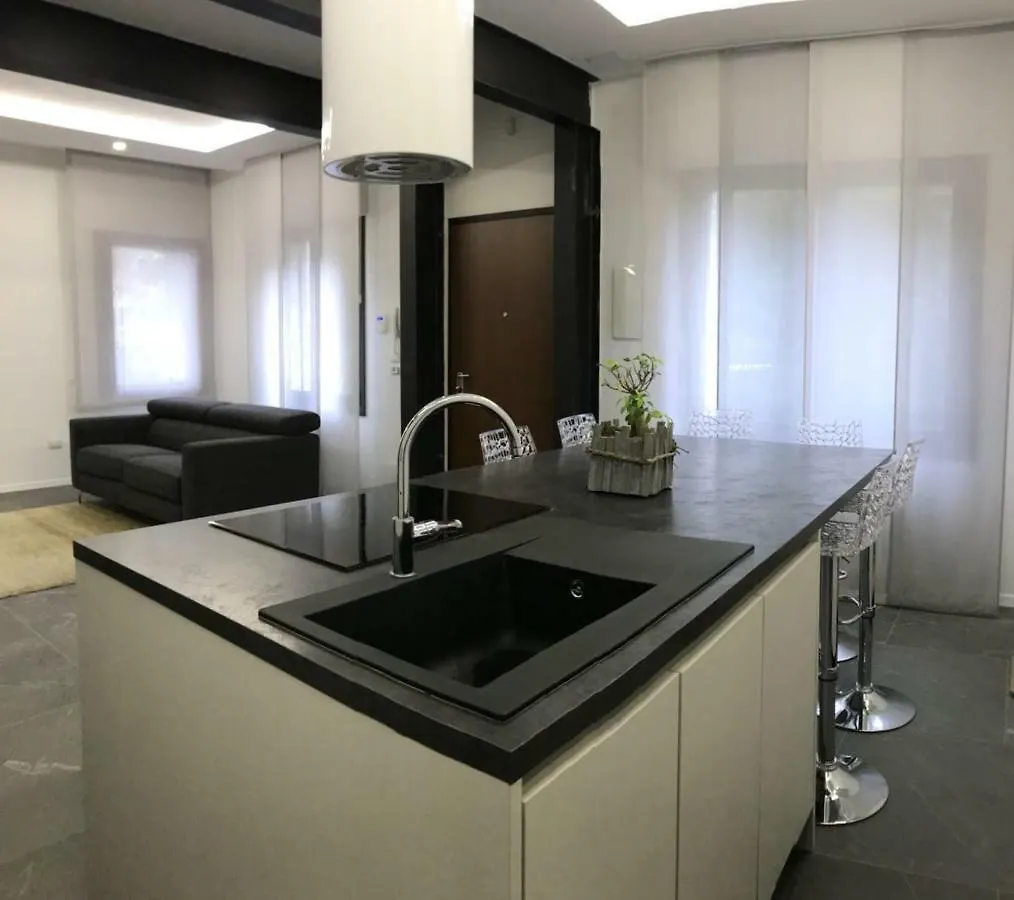 Venetian Aesthetic Apartment Mestre