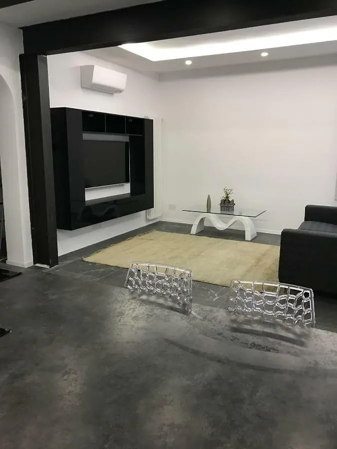 Venetian Aesthetic Apartment Mestre